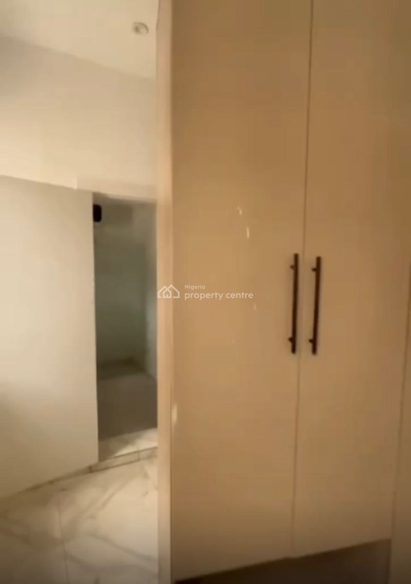 a Brand New Spacious 2 Bedroom in a Prime Location., Orchid, Lekki, Lagos, Flat / Apartment for Rent