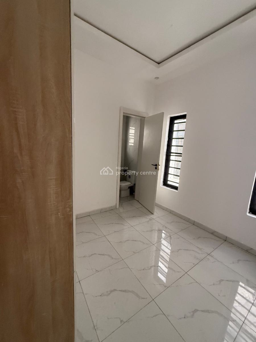 4 Bedroom Fully Detached Duplex with Bq for Distress, Lekki Palm City Estate, Ajah, Lagos, Detached Duplex for Sale