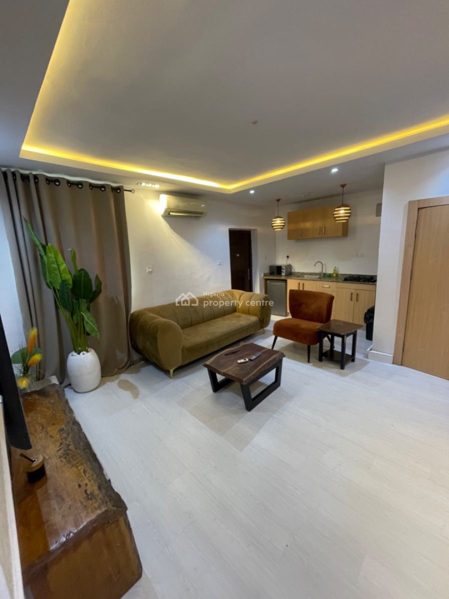 Luxury One Apartment with Snooker Board & Swimming Pool, Victoria Island, Oniru, Victoria Island (vi), Lagos, Flat / Apartment Short Let