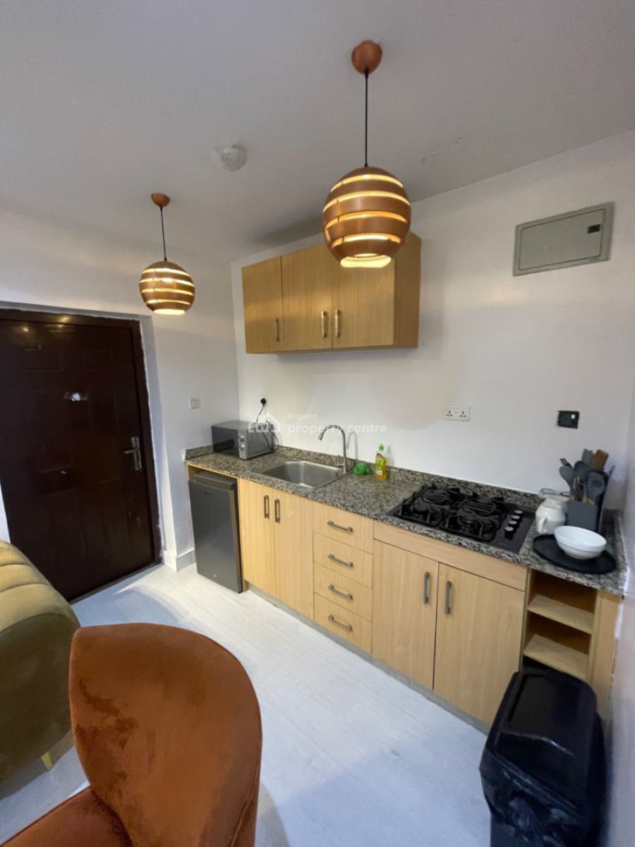 Luxury One Apartment with Snooker Board & Swimming Pool, Victoria Island, Oniru, Victoria Island (vi), Lagos, Flat / Apartment Short Let