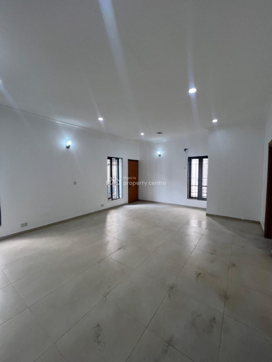 4 Bedroom Semi-detached Duplex with Boys Quarters, Lekki Phase 1, Lekki, Lagos, Semi-detached Duplex for Rent