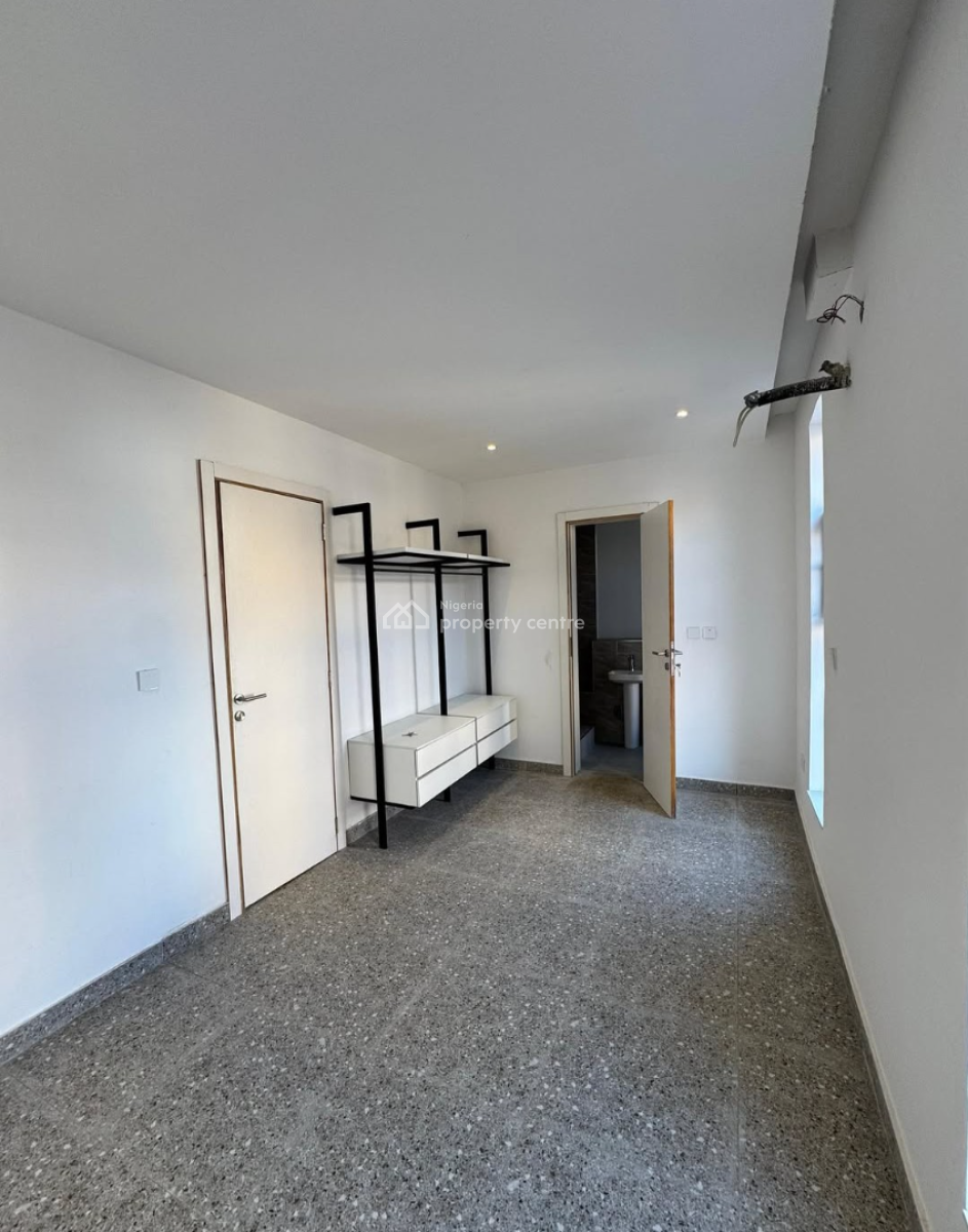 Spacious Fully Service 4 Bedroom Terrace Duplex with Bq, By Bis, Ikate Elegushi, Lekki, Lagos, Terraced Duplex for Rent