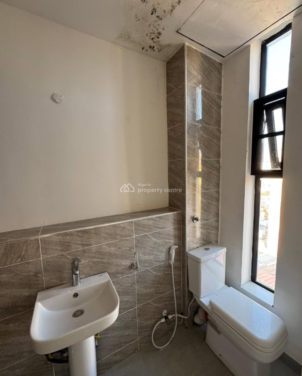 Spacious Fully Service 4 Bedroom Terrace Duplex with Bq, By Bis, Ikate Elegushi, Lekki, Lagos, Terraced Duplex for Rent