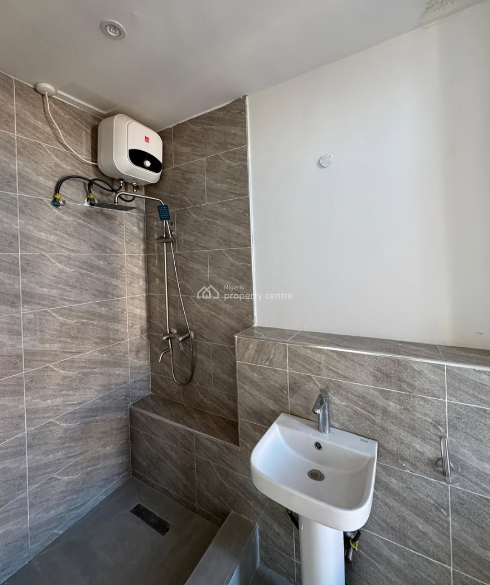 Spacious Fully Service 4 Bedroom Terrace Duplex with Bq, By Bis, Ikate Elegushi, Lekki, Lagos, Terraced Duplex for Rent
