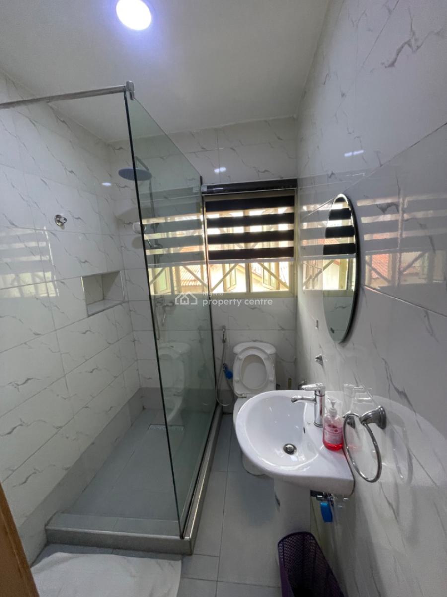 Luxury One   Apartment with Snooker Board & Swimming Pool, V.i, Victoria Island (vi), Lagos, Flat / Apartment Short Let
