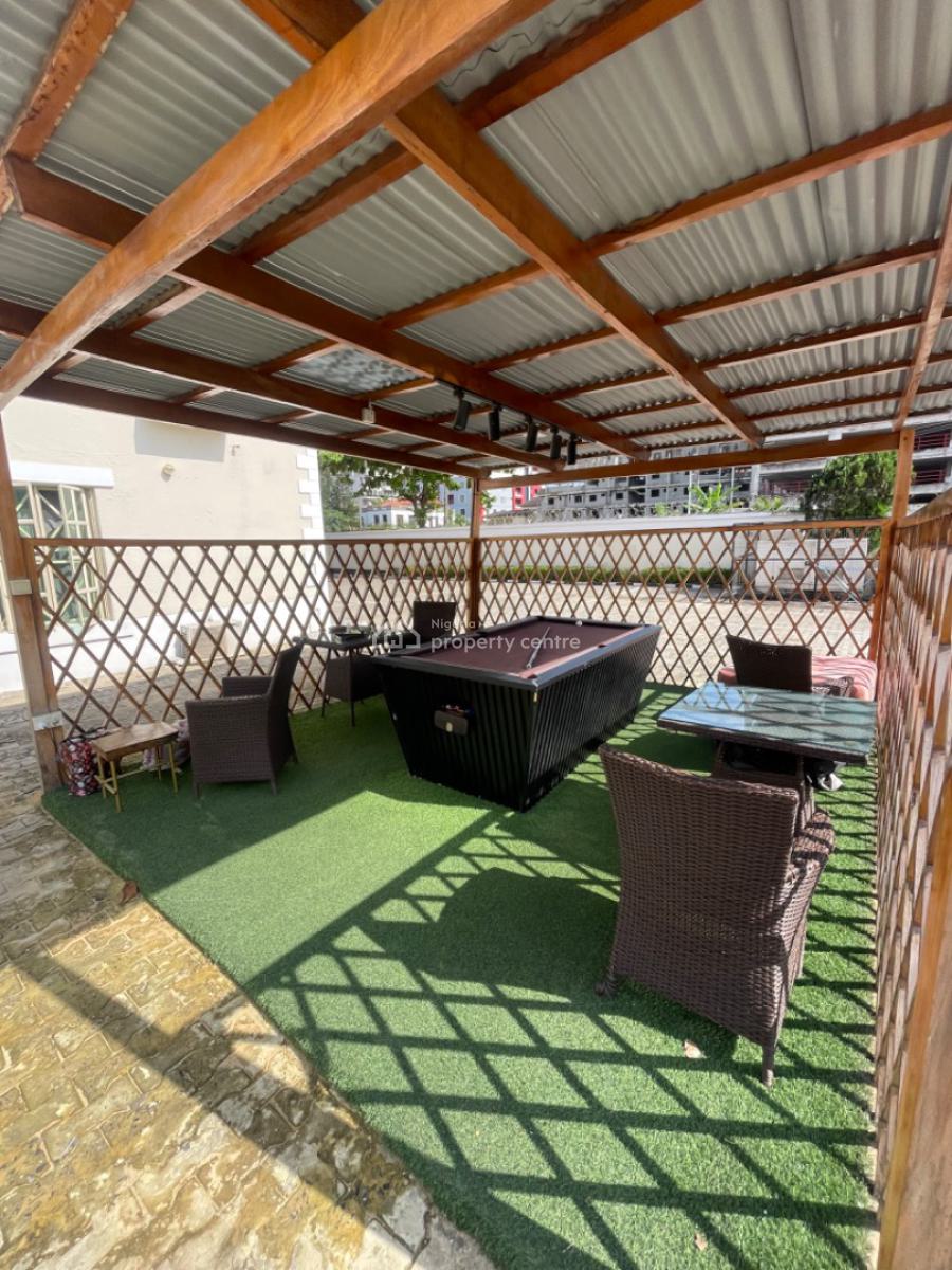 Luxury One   Apartment with Snooker Board & Swimming Pool, V.i, Victoria Island (vi), Lagos, Flat / Apartment Short Let