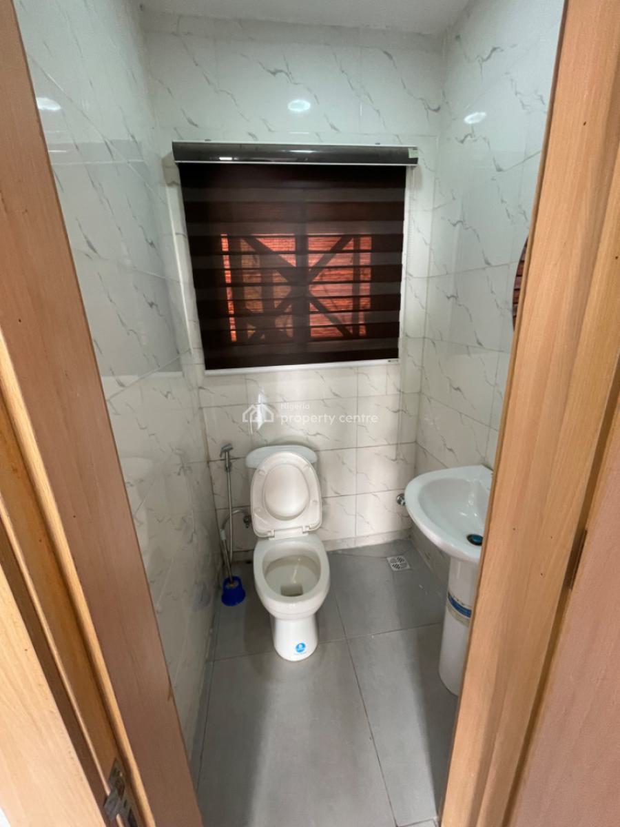 Luxury (studio) Apartment with Snooker Board & Swimming Pool, V.i, Oniru, Victoria Island (vi), Lagos, Flat / Apartment Short Let