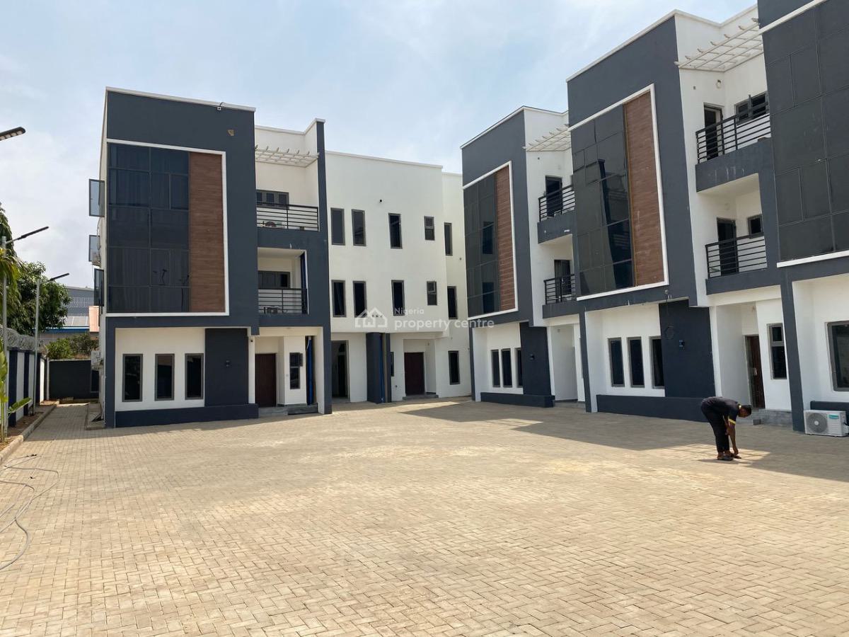 Exquisite New 4bedroom En-suite Terrace Duplex +bq, Wuye Main, Wuye, Abuja, Terraced Duplex for Sale