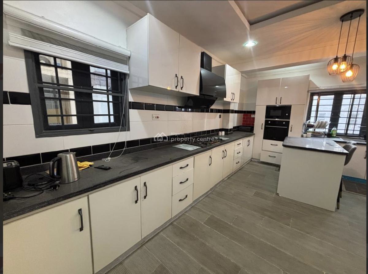 Beautiful 3 Bedroom, Lekki, Lagos, Hotel / Guest House Short Let