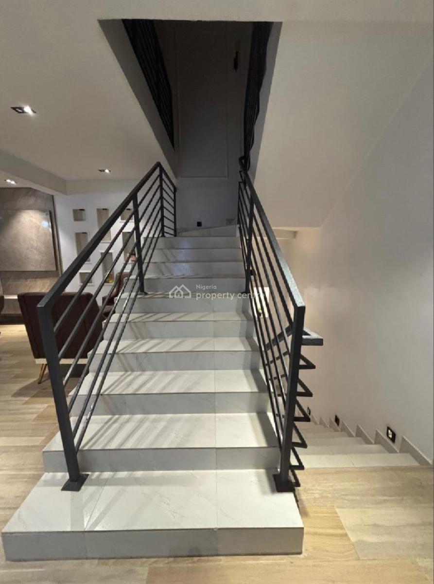 Beautiful 3 Bedroom, Lekki, Lagos, Hotel / Guest House Short Let