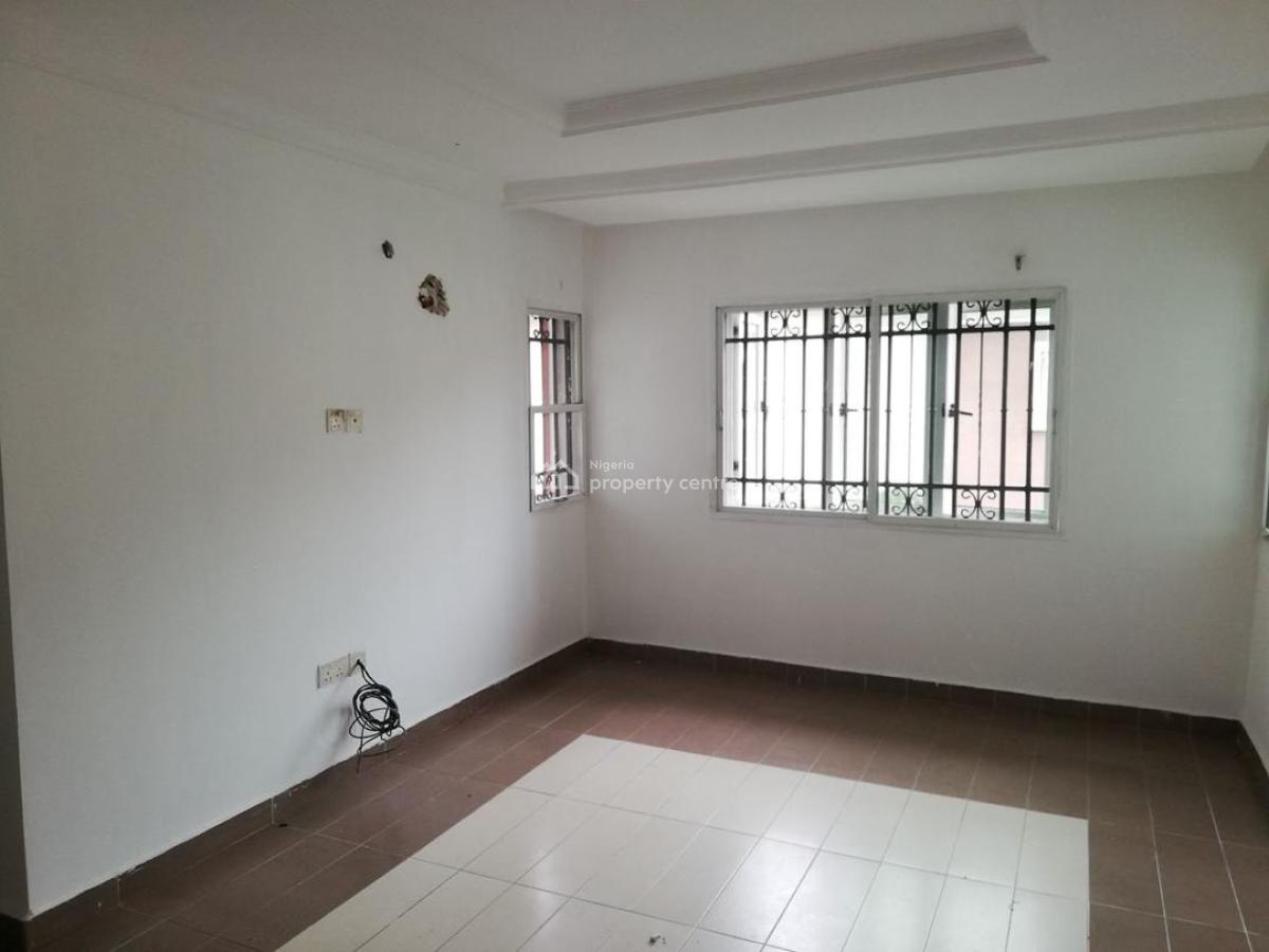 Well Renovated 4 Bedroom Terrace Duplex, Ikota Lekki Lagos, Ikota, Lekki, Lagos, Terraced Duplex for Rent
