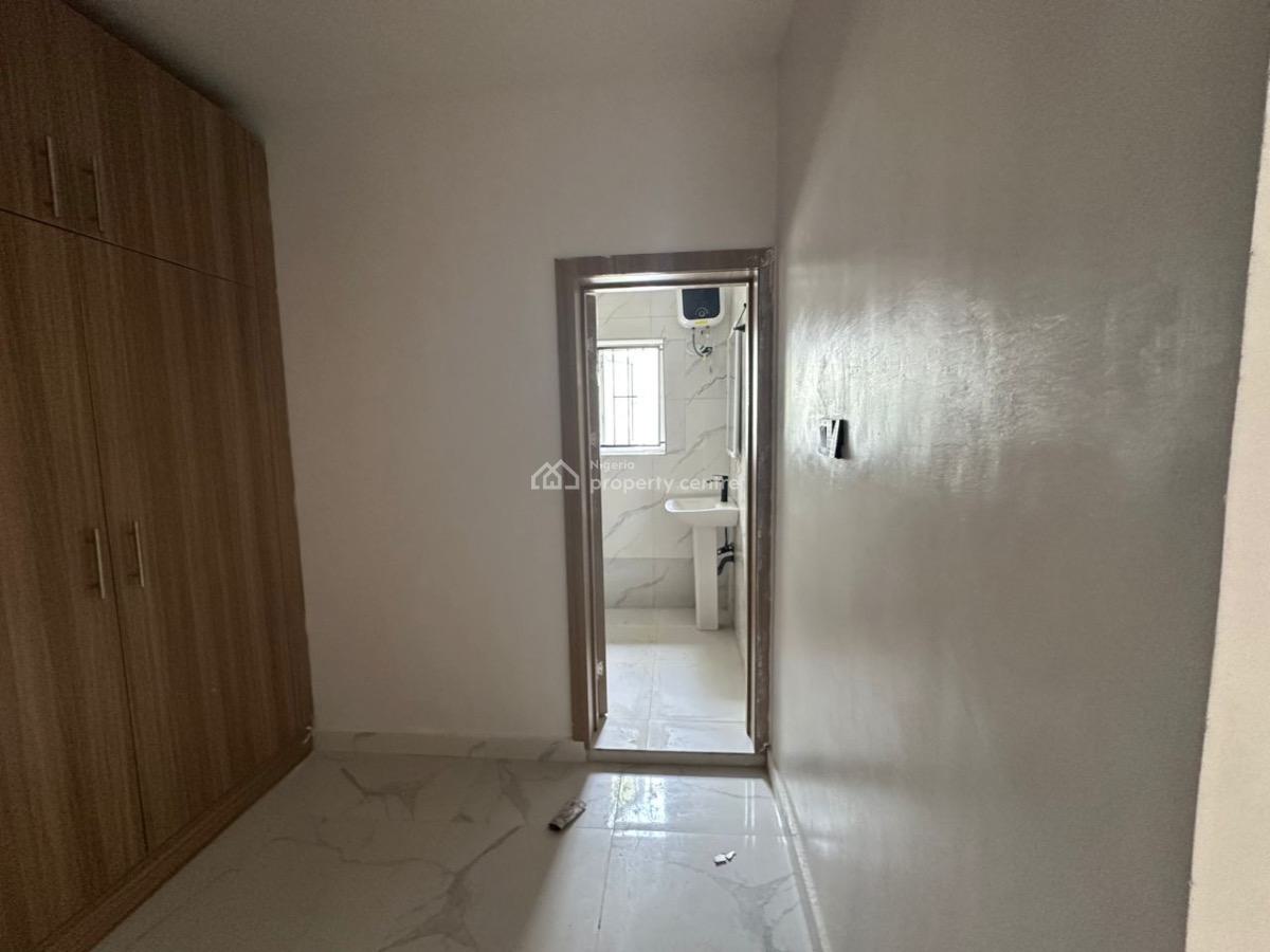 3 Bedrooms Maisonette, Off Nike Art Gallery Road, Lekki, Lagos, Terraced Duplex for Rent