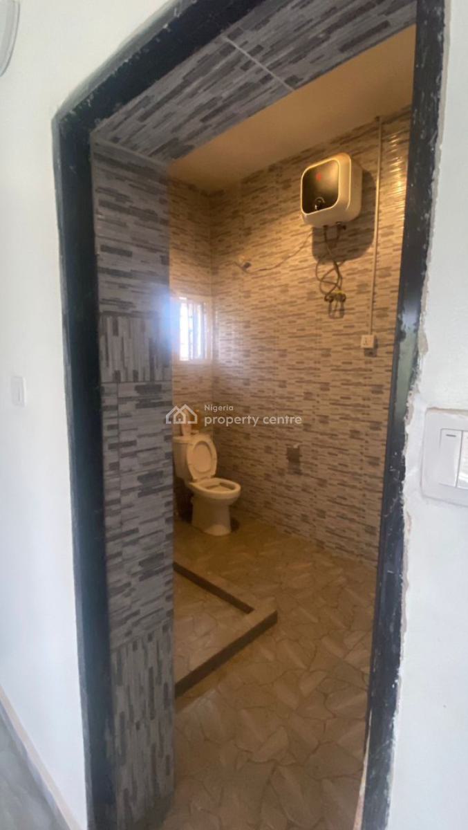 Spacious Two (2) -bedroom Apartment on The Ground Floor, Nnpc Estate (ochacho 1 Axis), Life Camp, Abuja, Flat / Apartment for Rent