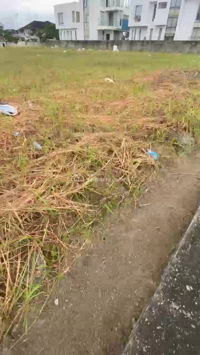 Prime Land Measuring 500sqms in One of The Most Exclusive Estates, Pinnock Beach Estate, Osapa, Lekki, Lagos, Residential Land for Sale