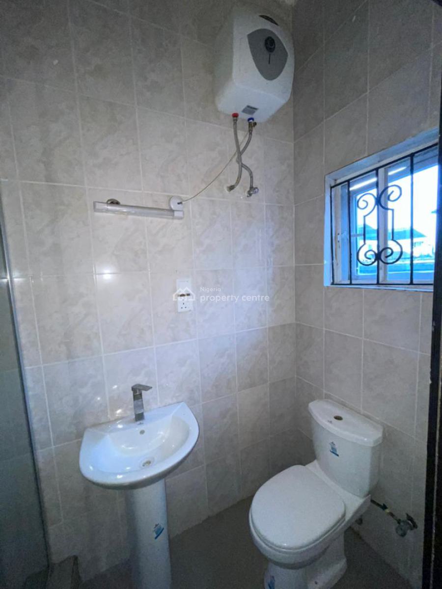 Sharp 2bedroom Flat in a Access Control Estate, Lekky County Homes, Lekki, Lagos, Flat / Apartment for Rent