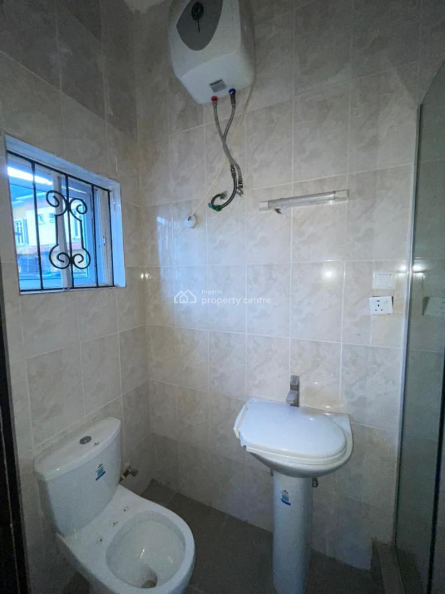 Sharp 2bedroom Flat in a Access Control Estate, Lekky County Homes, Lekki, Lagos, Flat / Apartment for Rent