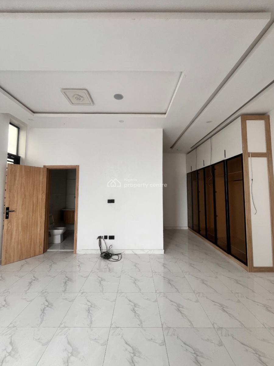 Contemporary 4-bedroom Semi-detached Duplex with Bq, Sangotedo, Ajah, Lagos, Semi-detached Duplex for Sale