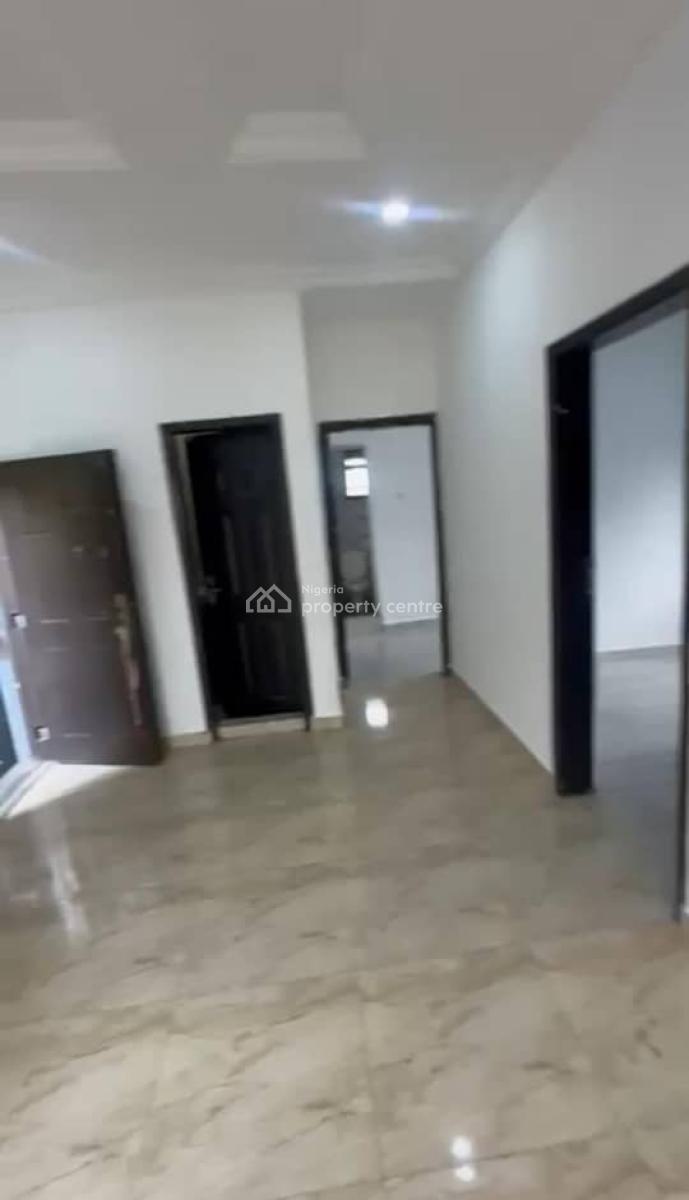 Executive 2bedroom Apartment in and Estate, Ado, Ajah, Lagos, Flat / Apartment for Rent