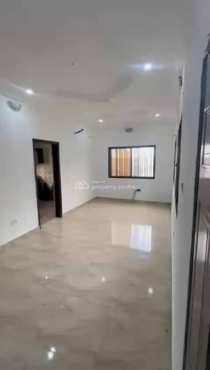 Executive 2bedroom Apartment in and Estate, Ado, Ajah, Lagos, Flat / Apartment for Rent