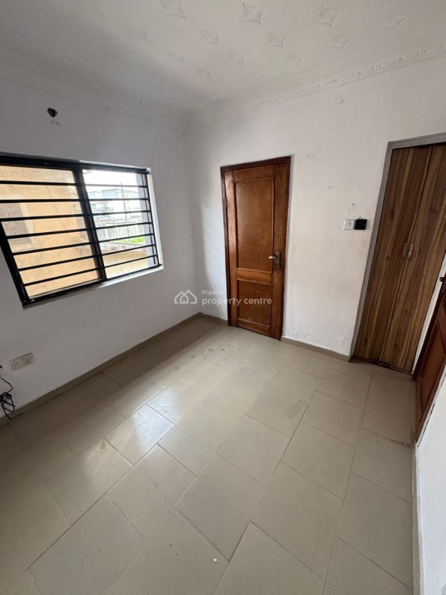 Single Room (upstairs), Lekki, Lagos, Flat / Apartment for Rent