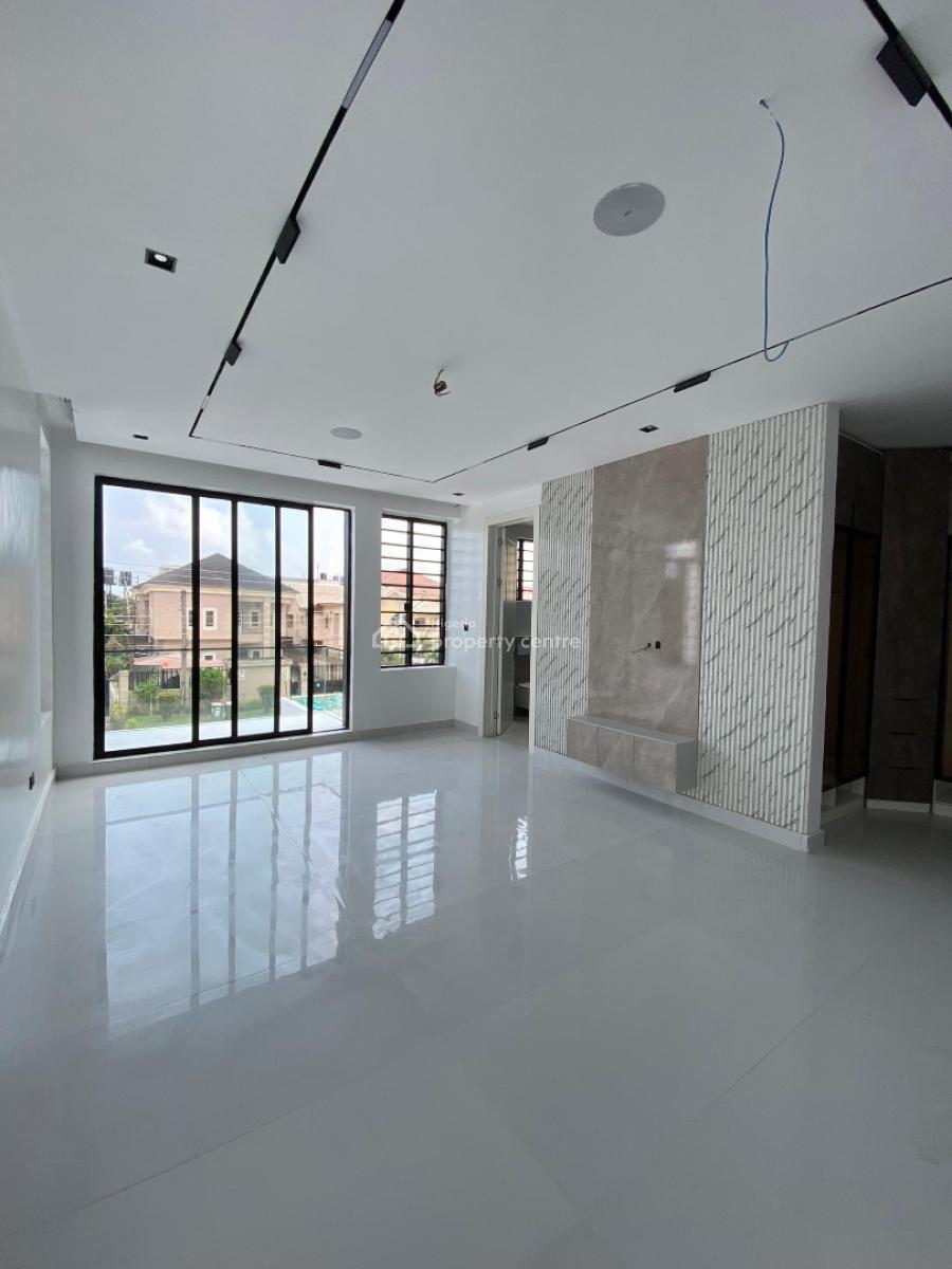 Well Built 5 Bedroom Detached Duplex with Pool, Cinema and Rooftop, Lekki Phase 1, Lekki, Lagos, Terraced Duplex for Sale