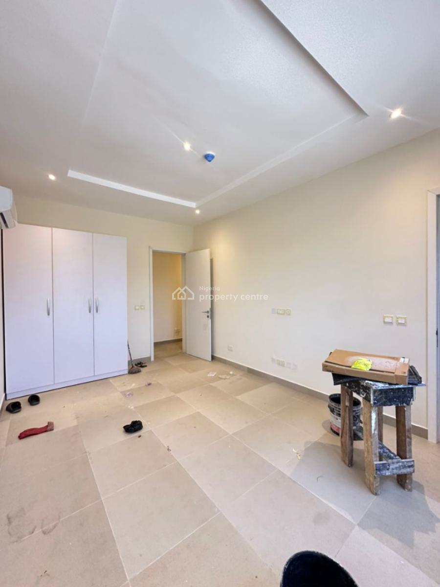 Newly Built 2 Bedroom Apartment with Swimming Pool, Gym and Bq, Lekki Phase 1, Lekki, Lagos, Flat / Apartment for Sale