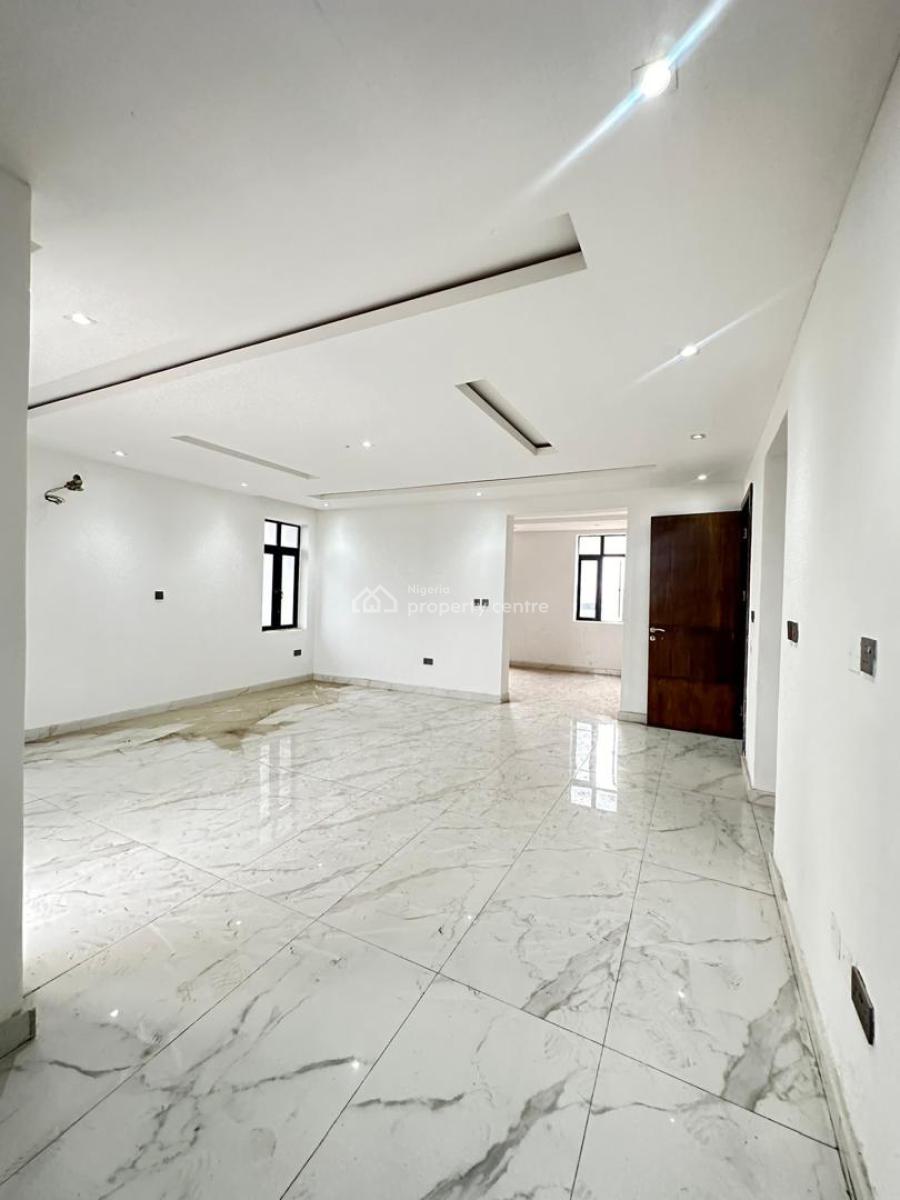 Exquisite 4 Bedroom Maisonette Penthouse W/ Swimming Pool, Gym & 2bqs, Banana Island, Ikoyi, Lagos, Flat / Apartment for Sale