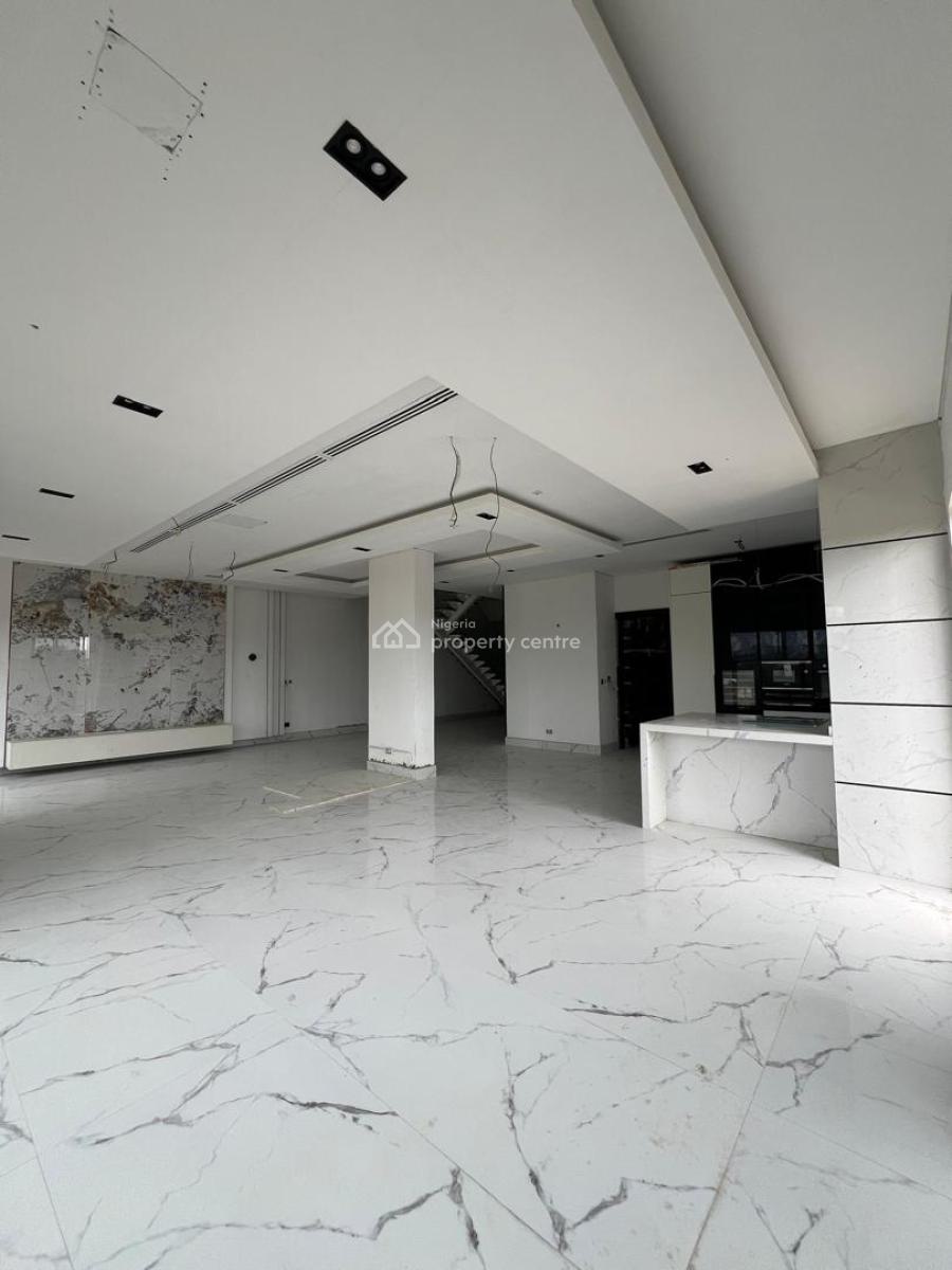 Luxury 5 Bedroom Penthhouse with Bq, Elevator, Luxury 5 Bedroom Penthouse with 2 Bq and Elevator in Old Ikoyi, Old Ikoyi, Ikoyi, Lagos, Block of Flats for Sale