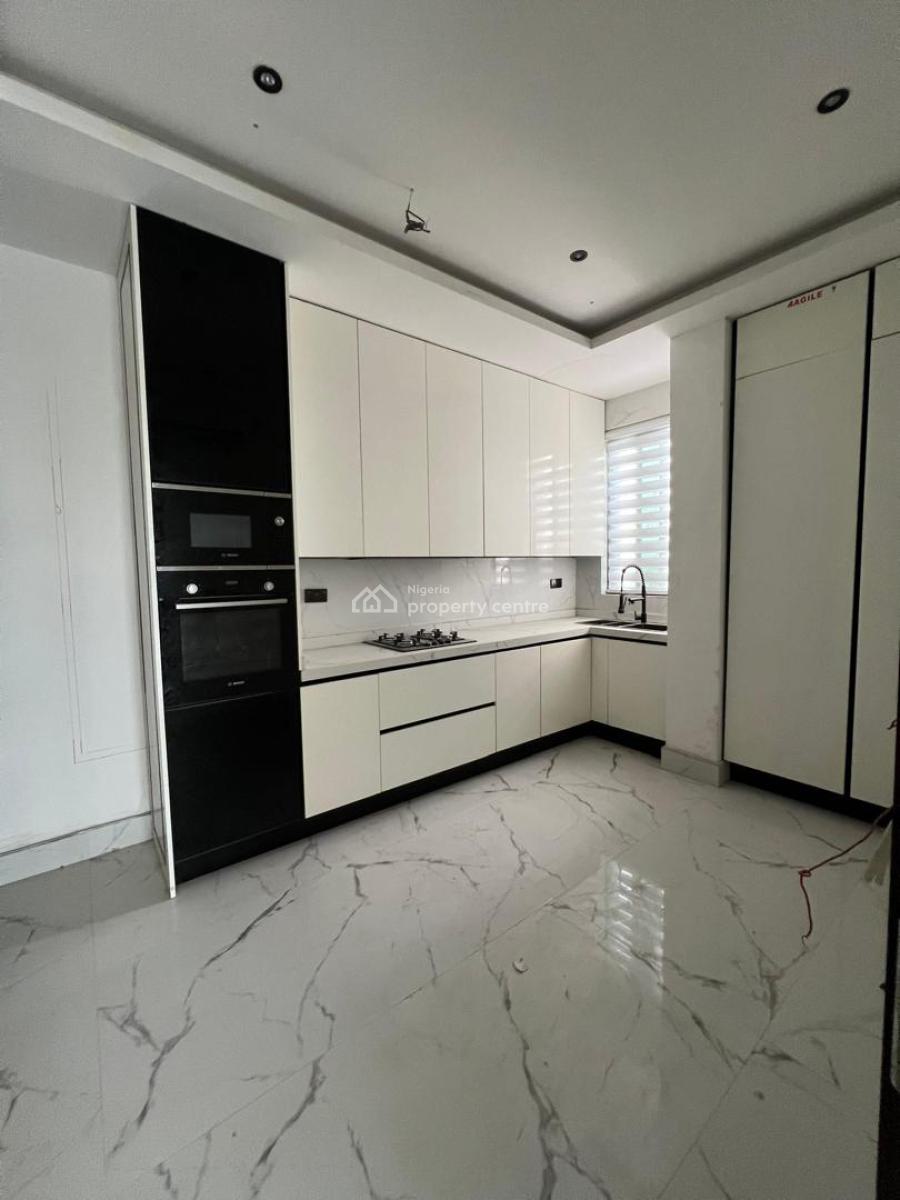Luxury 5 Bedroom Penthhouse with Bq, Elevator, Luxury 5 Bedroom Penthouse with 2 Bq and Elevator in Old Ikoyi, Old Ikoyi, Ikoyi, Lagos, Block of Flats for Sale