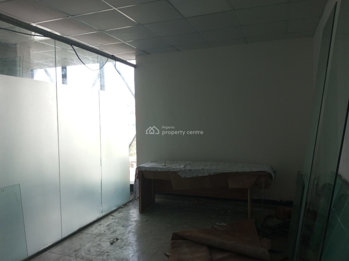 Very Spacious Office Space in a Beautiful Complex, Ikate, Lekki, Lagos, Office Space for Rent