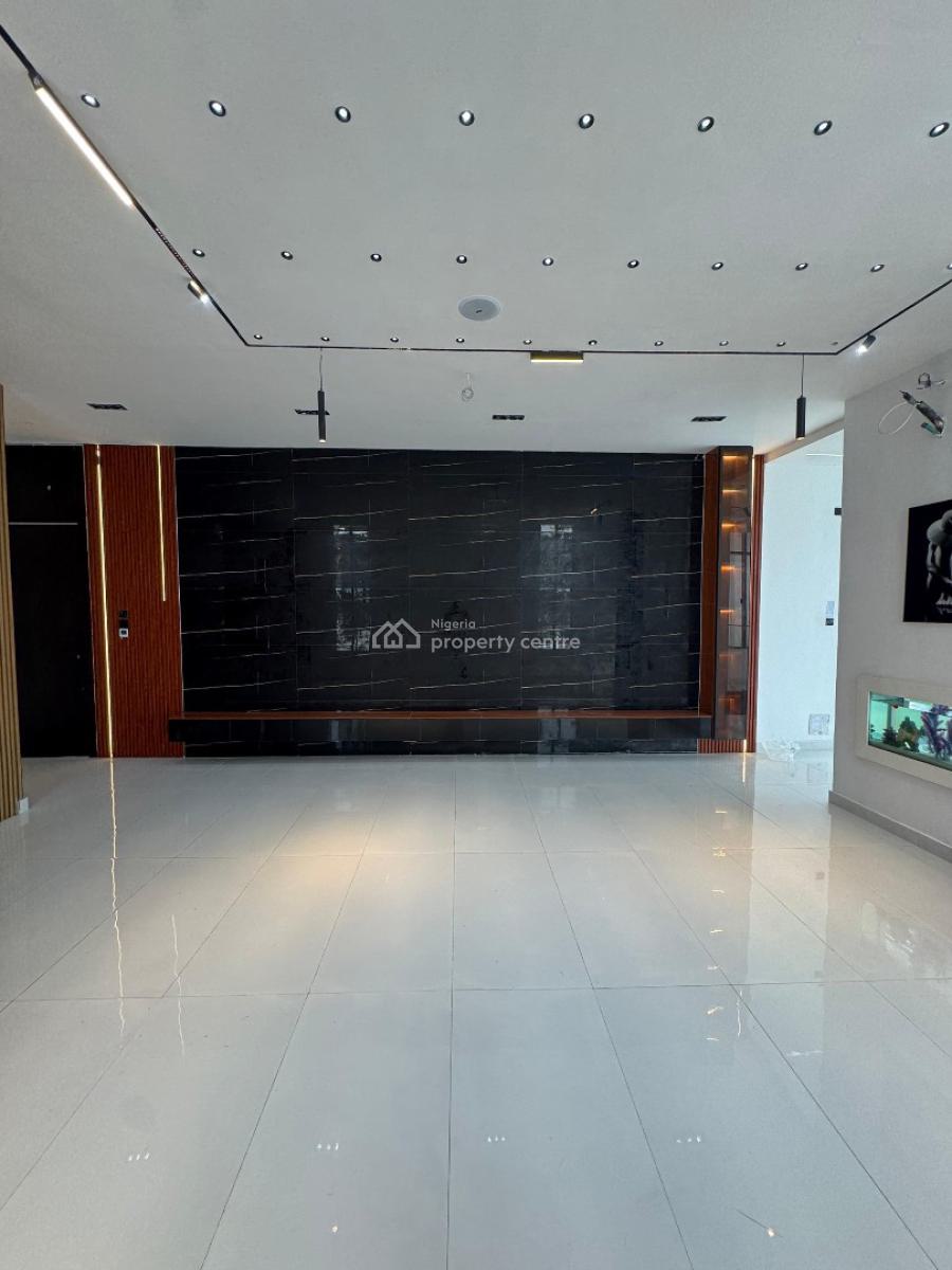 Contemporary Modern Architecture,detailed Tasteful Finish, Exclusively Home with Gym and Open Terrace in an Estate in Chevron, Lekki, Lagos, Detached Duplex for Sale
