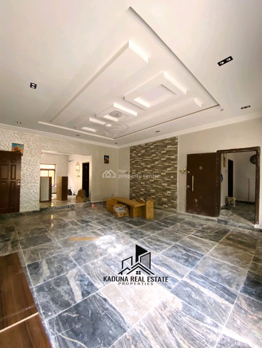 4 Bedroom Duplex with 2 Bedroom Guest Chalet  ️  Location -, Kaduna North, Kaduna, House for Sale