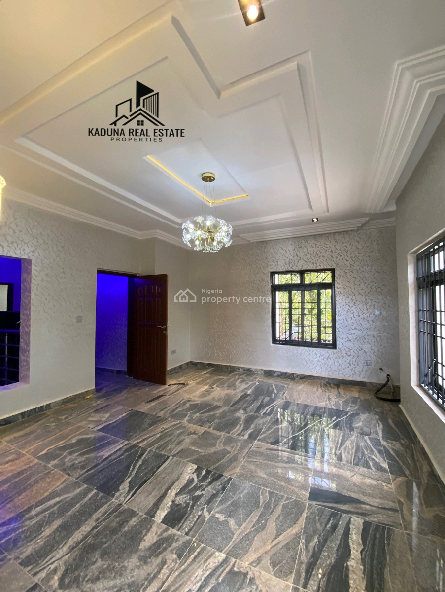 4 Bedroom Duplex with 2 Bedroom Guest Chalet  ️  Location -, Kaduna North, Kaduna, House for Sale