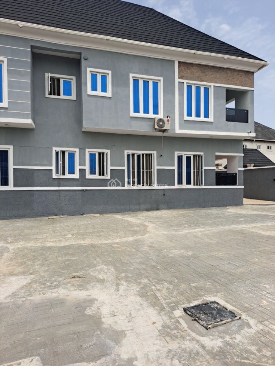 Grandly Built 4 Bedroom Semi Detached Duplex, Alpha Grace Estate, Nihort/iletitun Rd, Ibadan, Oyo, Semi-detached Duplex for Sale
