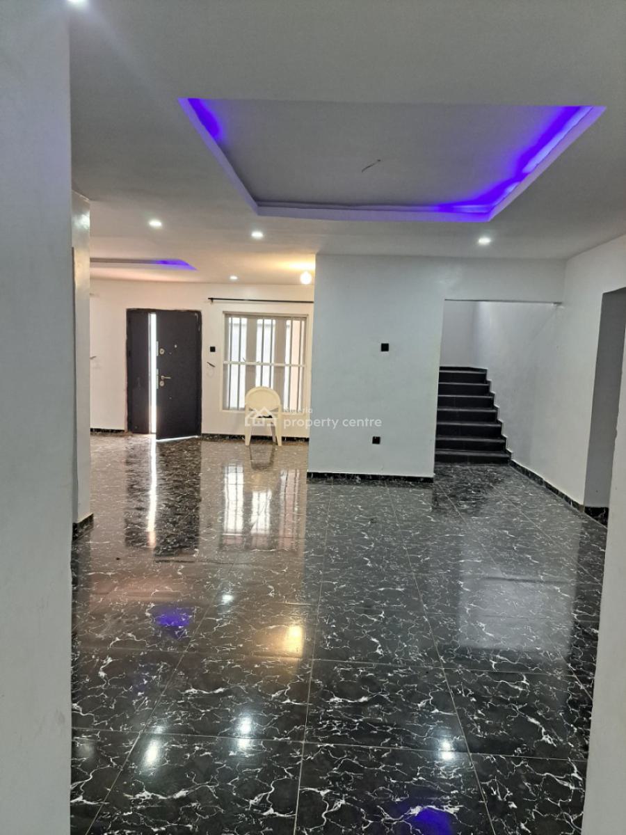 Grandly Built 4 Bedroom Semi Detached Duplex, Alpha Grace Estate, Nihort/iletitun Rd, Ibadan, Oyo, Semi-detached Duplex for Sale