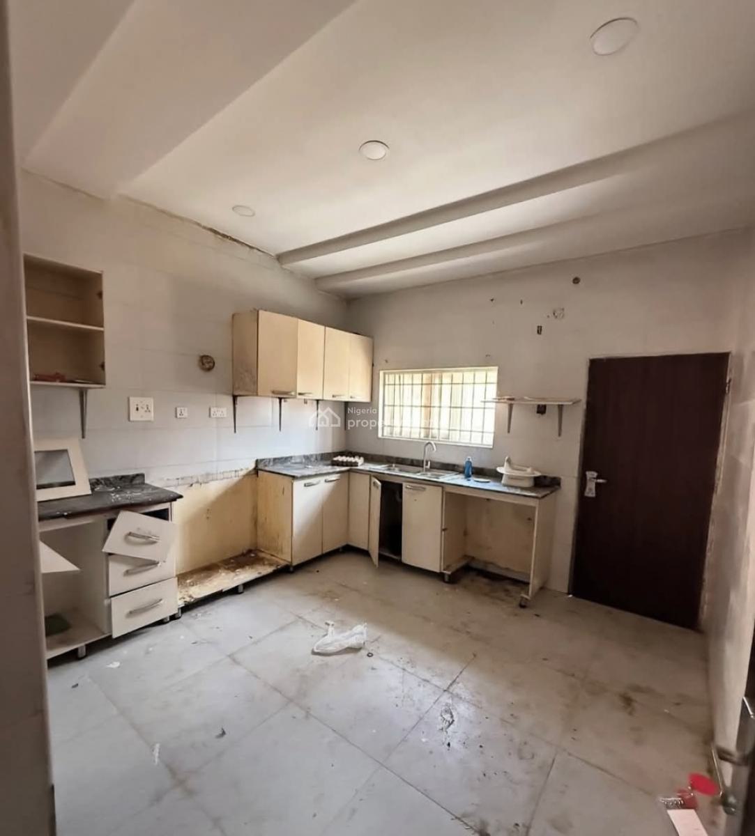 2 Bedroom Semi Detached Bungalow, Life Camp, Abuja, Semi-detached Bungalow for Rent