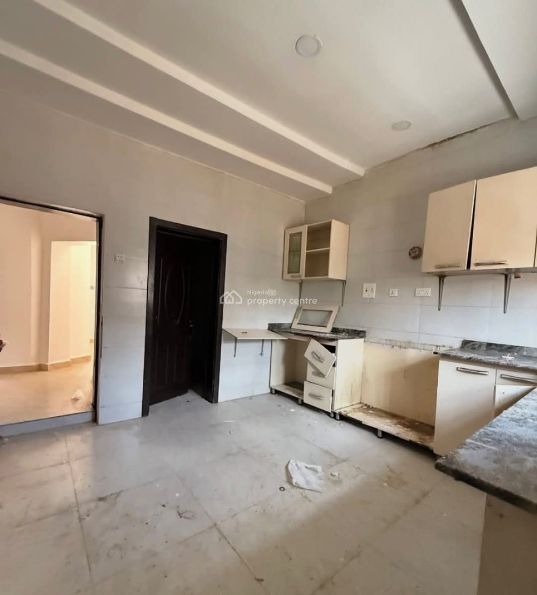 2 Bedroom Semi Detached Bungalow, Life Camp, Abuja, Semi-detached Bungalow for Rent