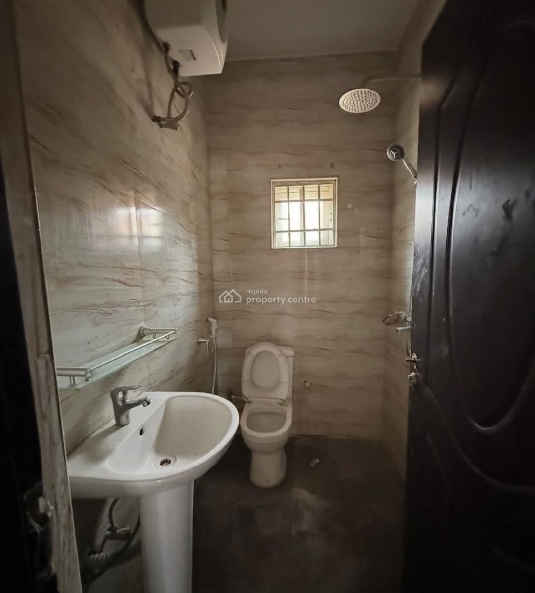 2 Bedroom Semi Detached Bungalow, Life Camp, Abuja, Semi-detached Bungalow for Rent
