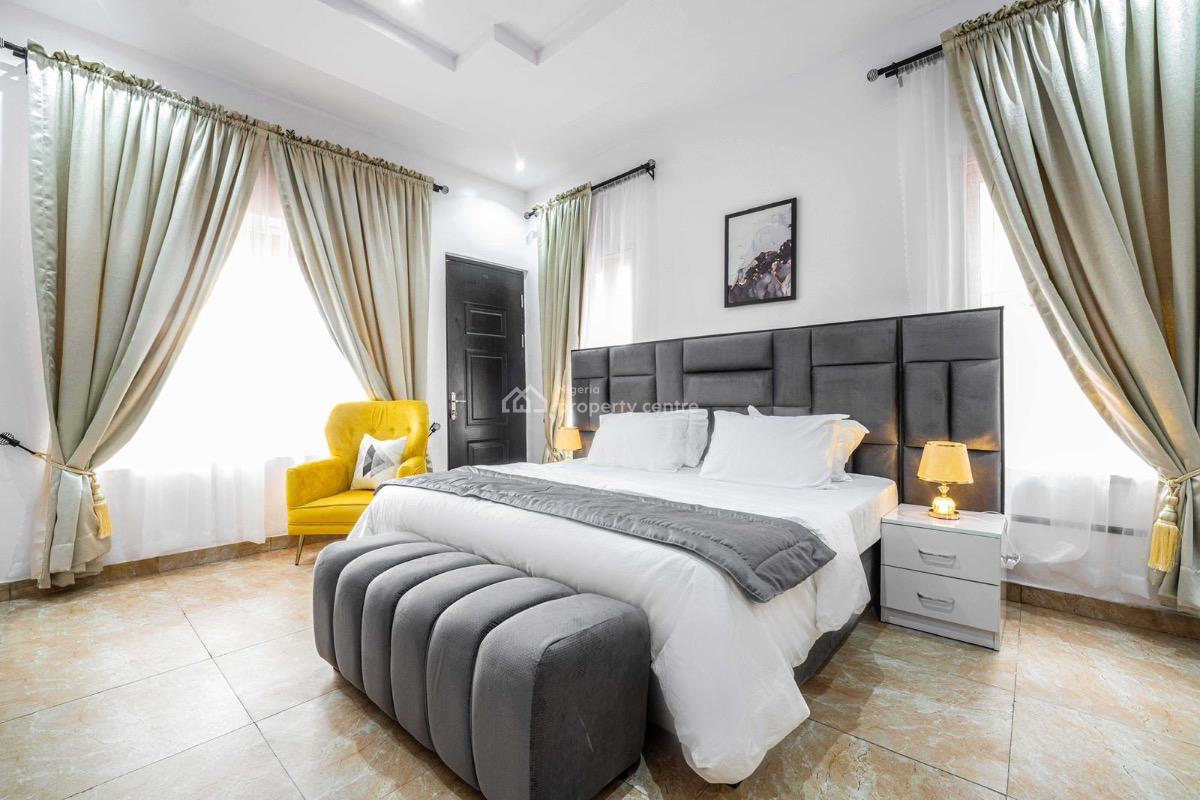 Enjoy a Relaxing Stay in This Fully Serviced 2-bedroom Apartment with, Lekki Phase 1, Lekki, Lagos, Flat / Apartment Short Let