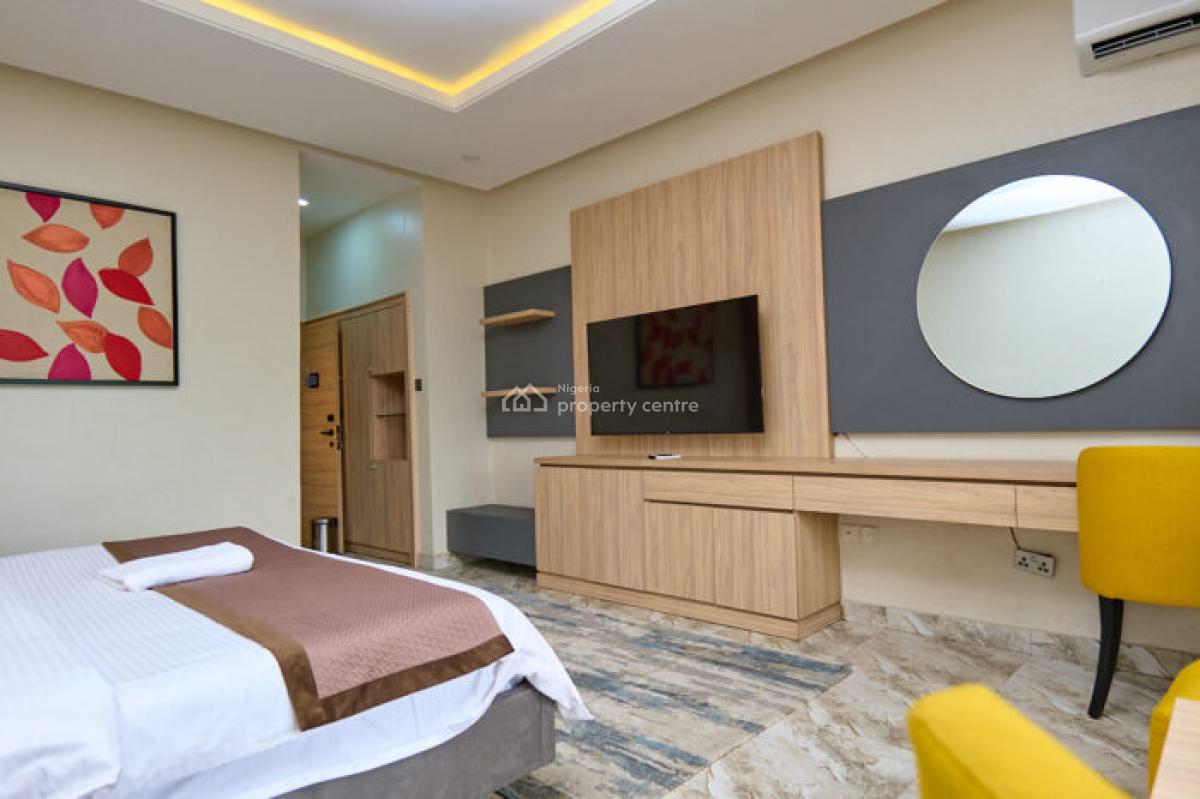 Arcade Royal Room, Opposite Federal High Court, Maitama District, Abuja, Flat / Apartment Short Let