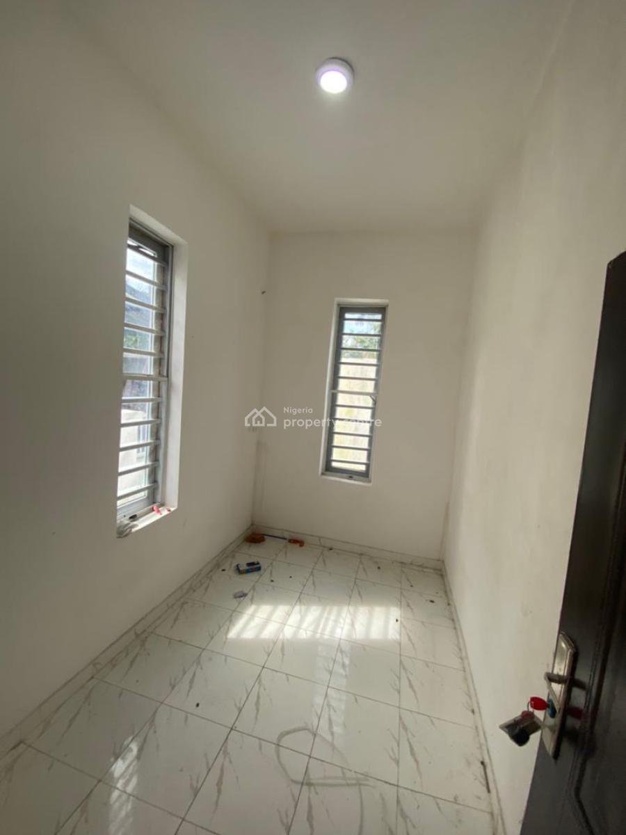 Clean and Spacious 2 Bedroom Apartment Available, Sangotedo, Ajah, Lagos, Flat / Apartment for Rent
