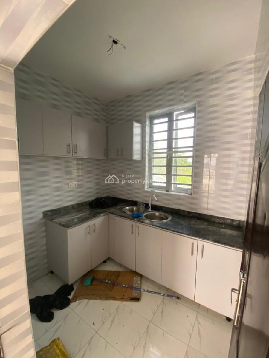 Clean and Spacious 2 Bedroom Apartment Available, Sangotedo, Ajah, Lagos, Flat / Apartment for Rent