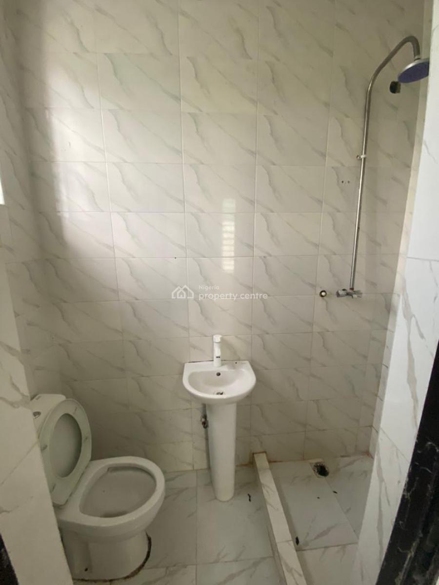 Clean and Spacious 2 Bedroom Apartment Available, Sangotedo, Ajah, Lagos, Flat / Apartment for Rent
