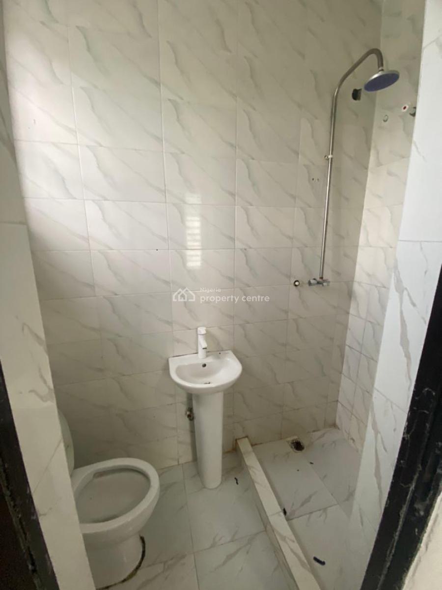 Clean and Spacious 2 Bedroom Apartment Available, Sangotedo, Ajah, Lagos, Flat / Apartment for Rent