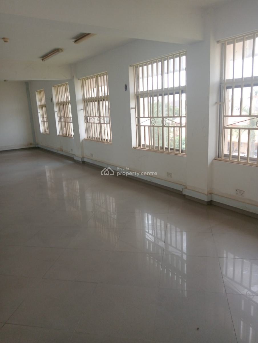 500sqm Office Space Is Now Available, By Ukraine Embassy, Jabi, Abuja, Plaza / Complex / Mall for Rent