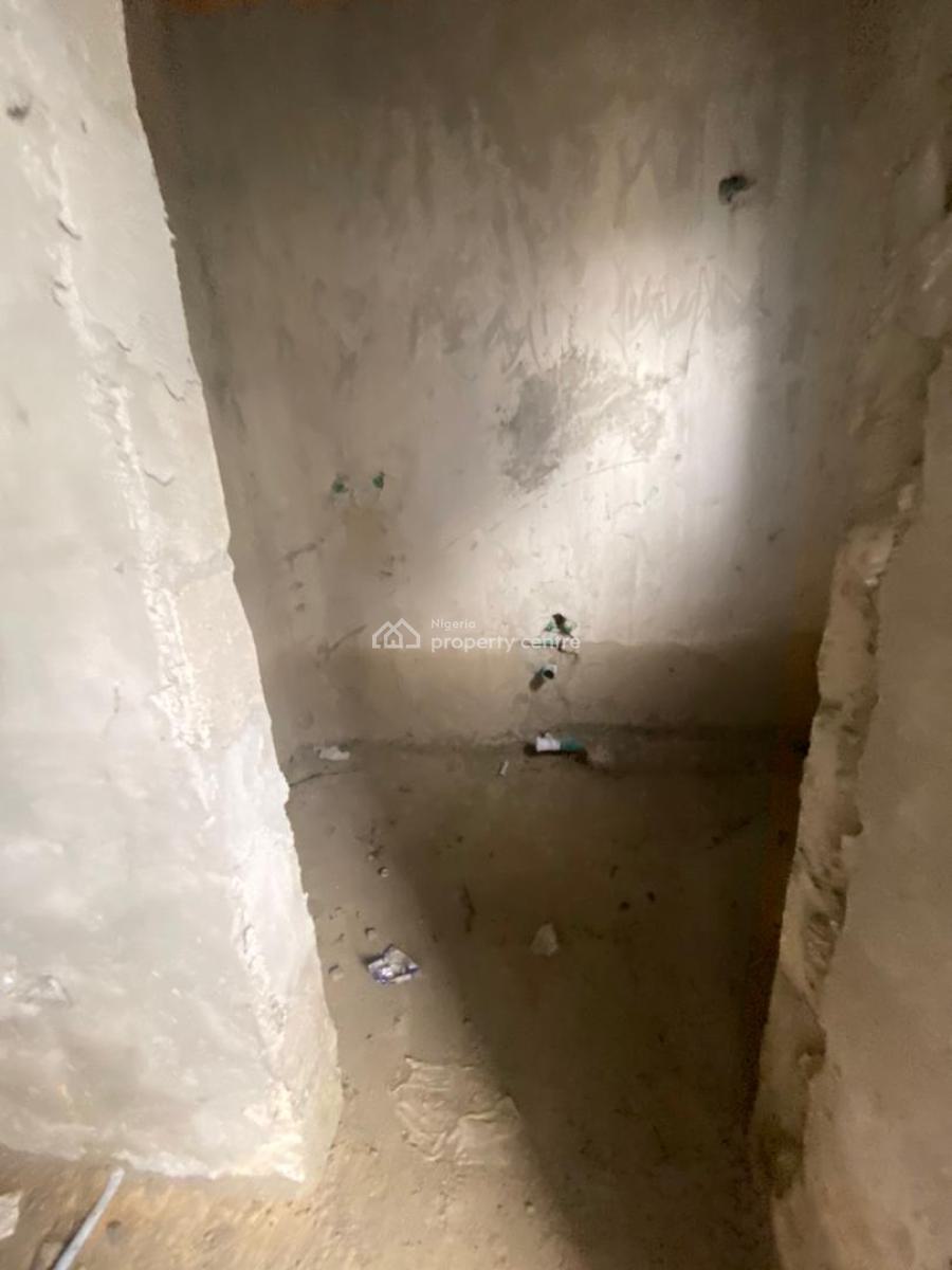 2 Bedroom Carcass Apartments  in Ikate, Owner Needs Money Urgently, Ikate, Lekki, Lagos, Flat / Apartment for Sale