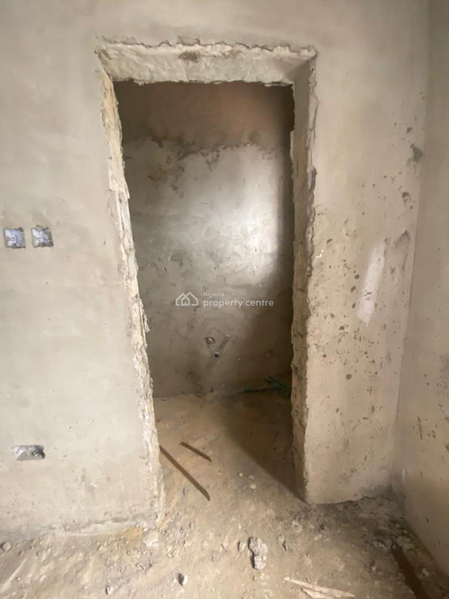 2 Bedroom Carcass Apartments  in Ikate, Owner Needs Money Urgently, Ikate, Lekki, Lagos, Flat / Apartment for Sale