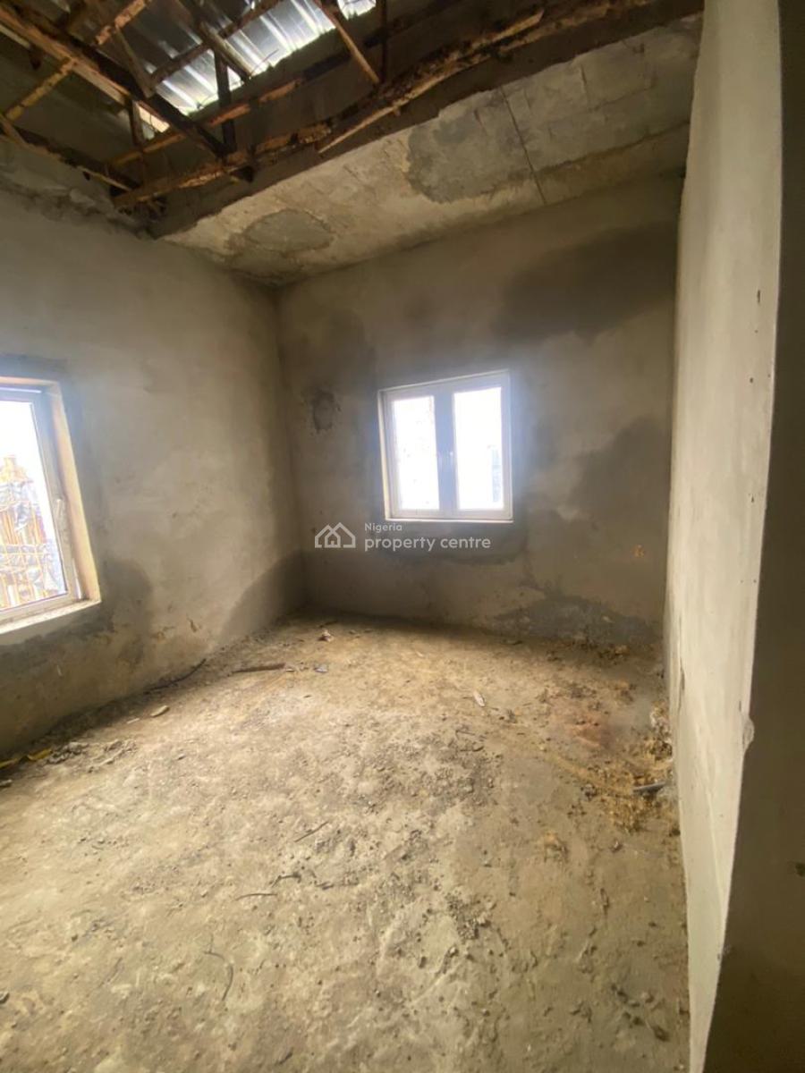 2 Bedroom Carcass Apartments  in Ikate, Owner Needs Money Urgently, Ikate, Lekki, Lagos, Flat / Apartment for Sale