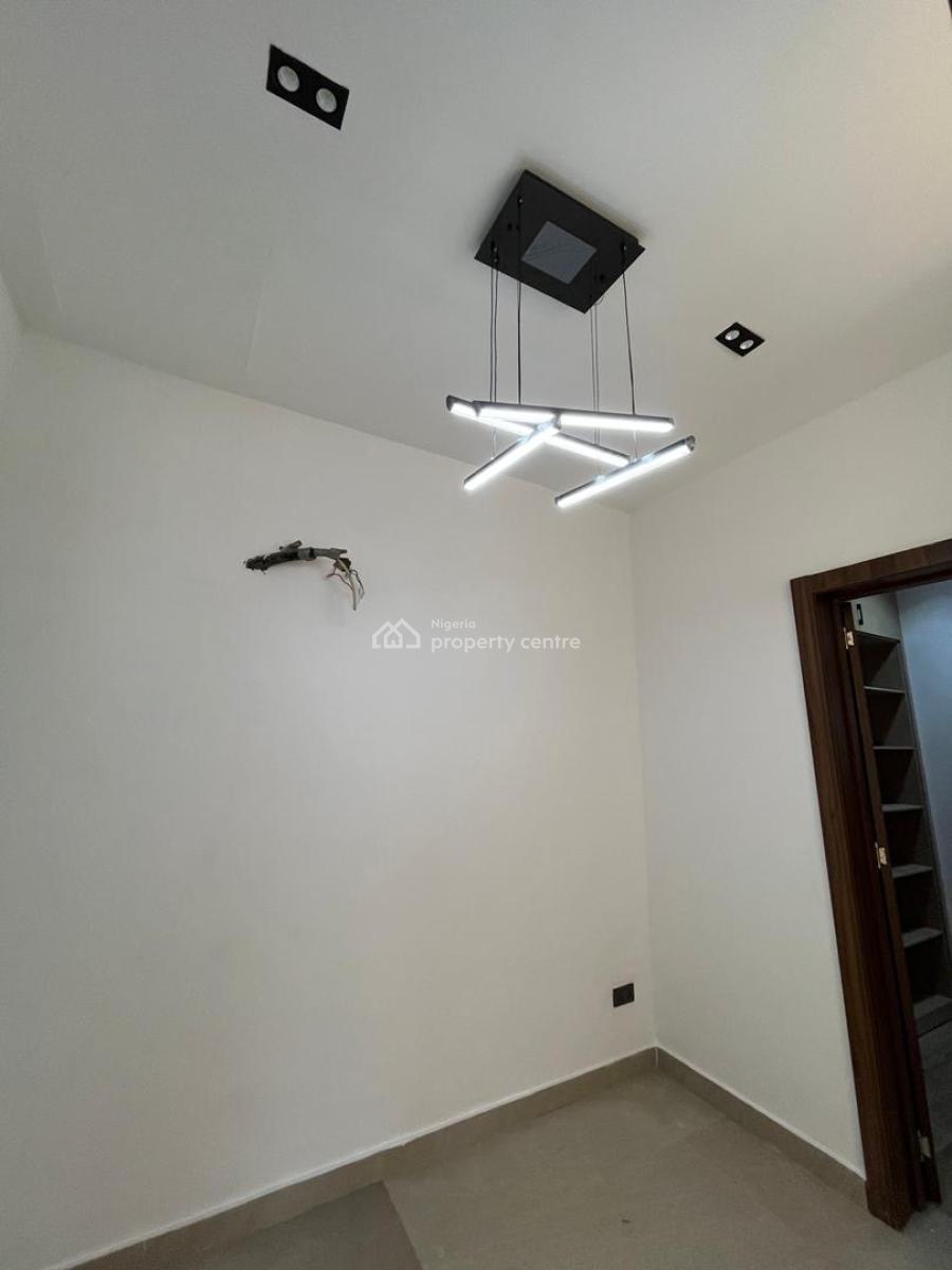 Architecturally Built 4 Bedroom Terrace Duplex in The Most Serene Esta, Secured Estate|spacious Car Park|spacious Rooms|tarred Roads, Gra Phase 2, Magodo, Lagos, Terraced Duplex for Sale