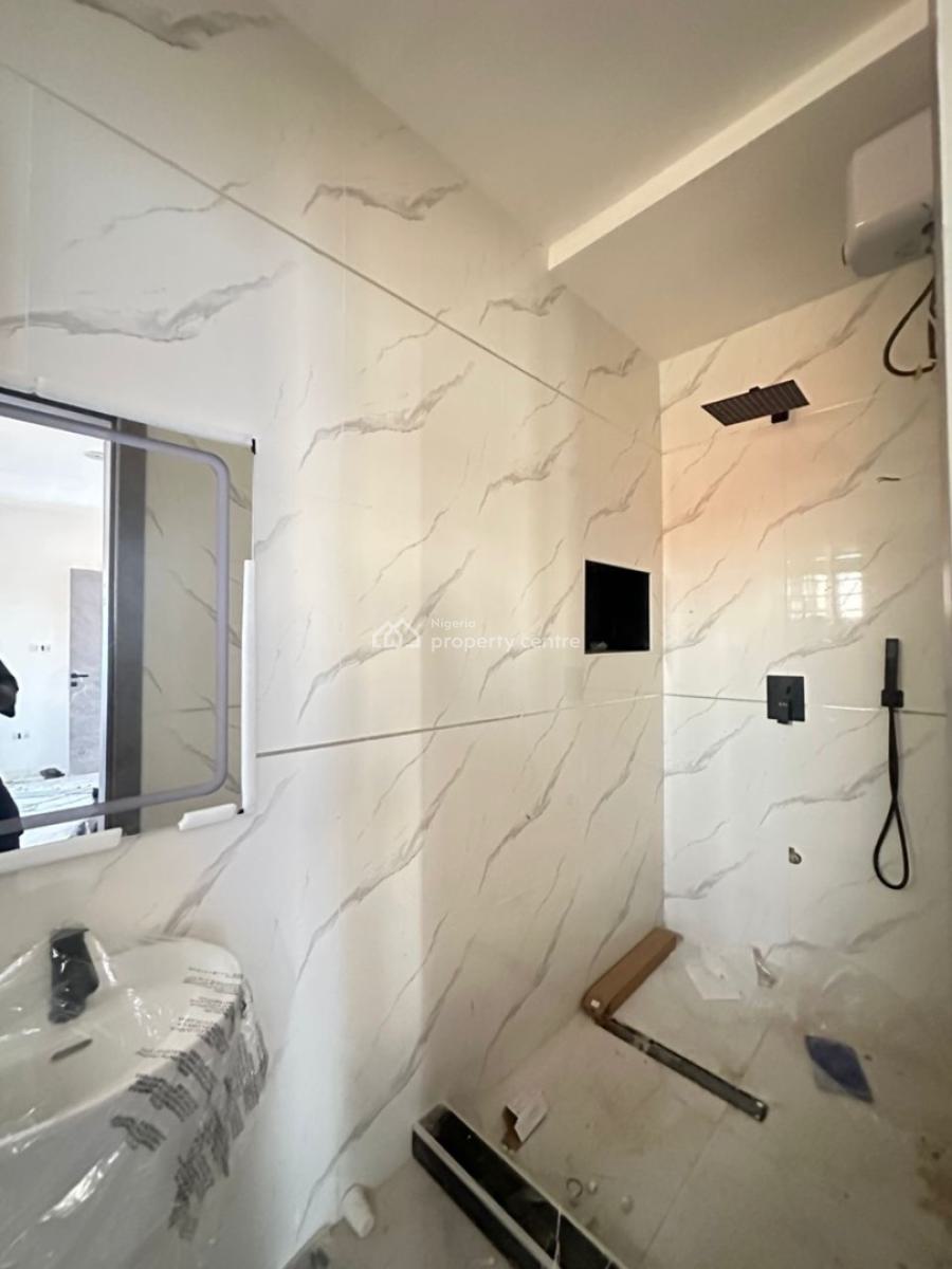 Spacious Vintage-chic Modern Style, Lekki Phase 1, Lekki, Lagos, Terraced Duplex for Sale